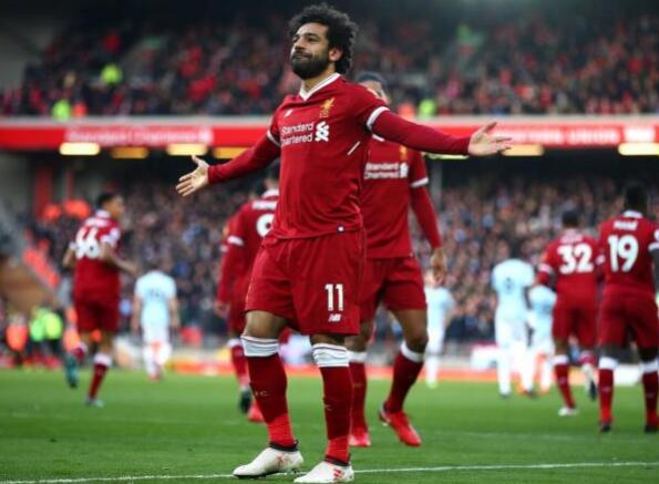  萨拉赫传射建功利物浦终结曼城十二连胜  