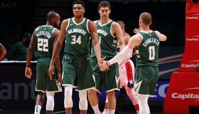  霍勒迪防守建功雄鹿击败篮网巩固联盟第一  